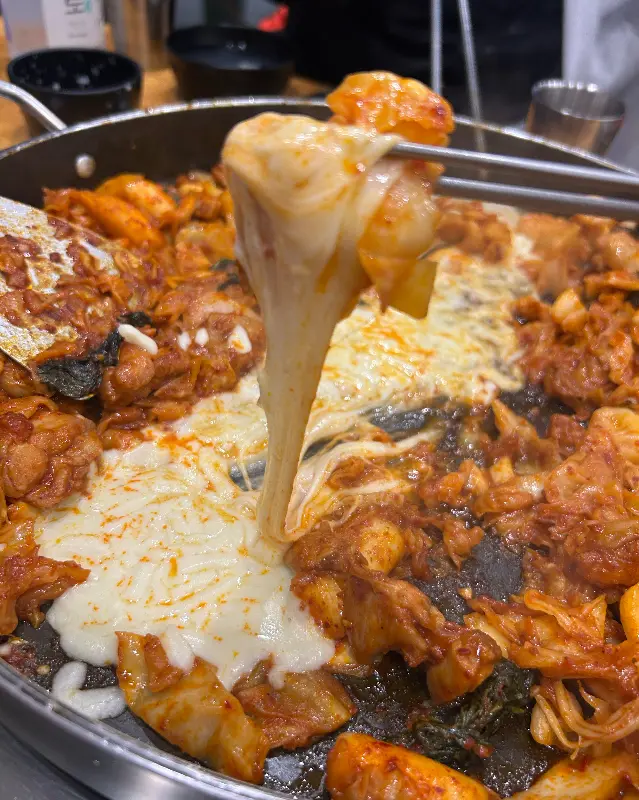 깻잎 닭갈비 매장 외부