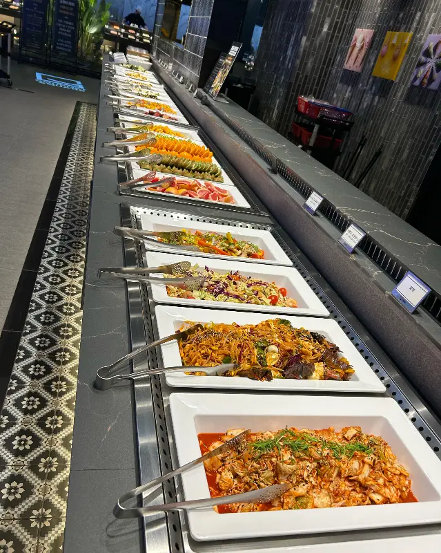 뷔페 음식 코너