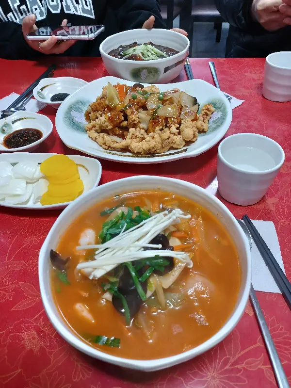 짜장면, 탕수육, 짬뽕 클로즈업