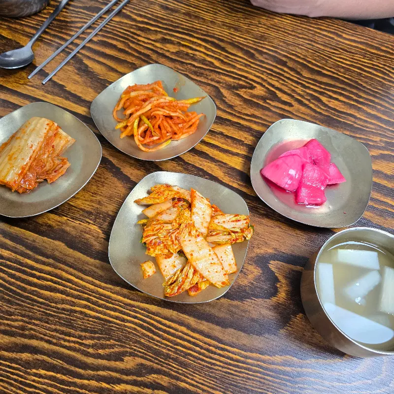 화랑식당 밑반찬