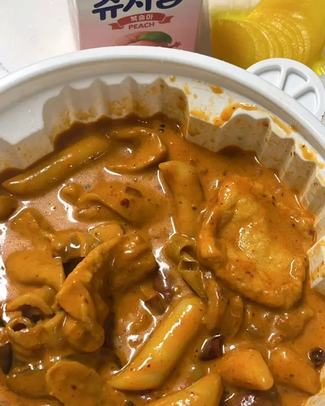 로제 엽기떡볶이