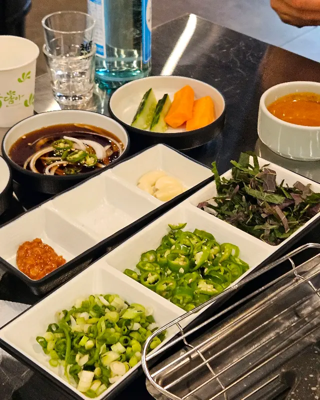 막창과 환상적인 궁합을 자랑하는 곁들임 찬들