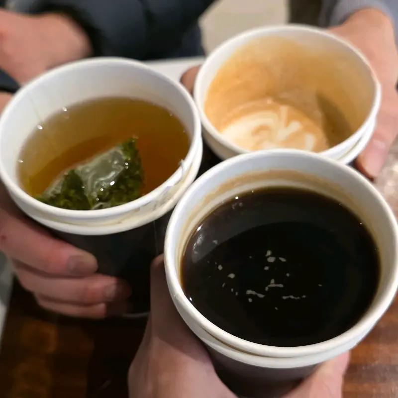 아메리카노와 레몬 케이크