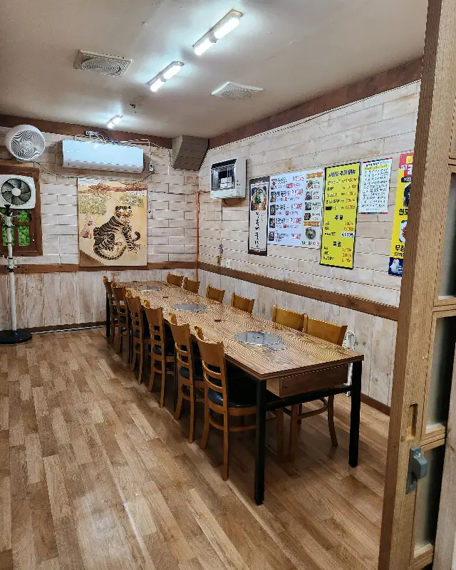 만상에서 맛볼 수 있는 다양한 메뉴들