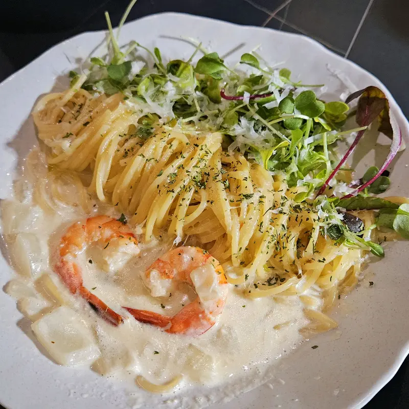 트러플 크림 파스타