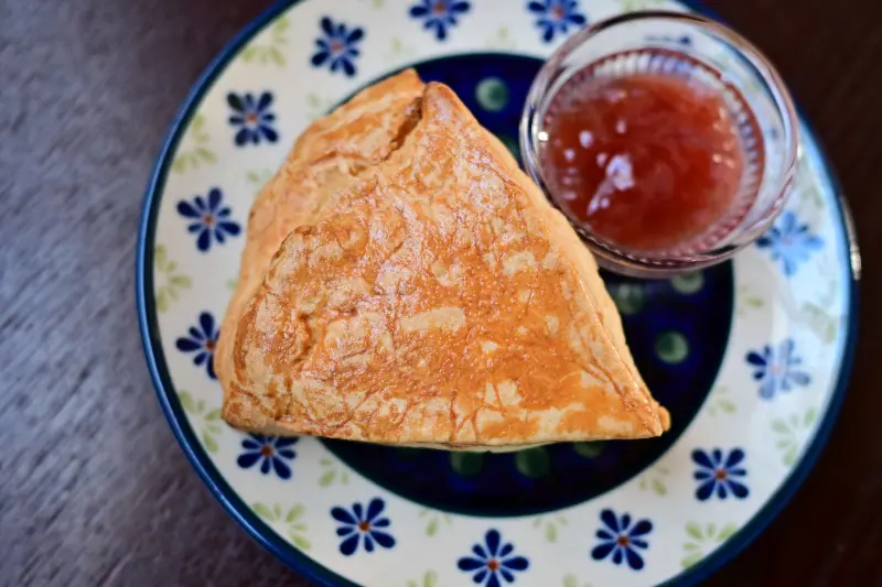 스콘과 잼의 환상적인 조합