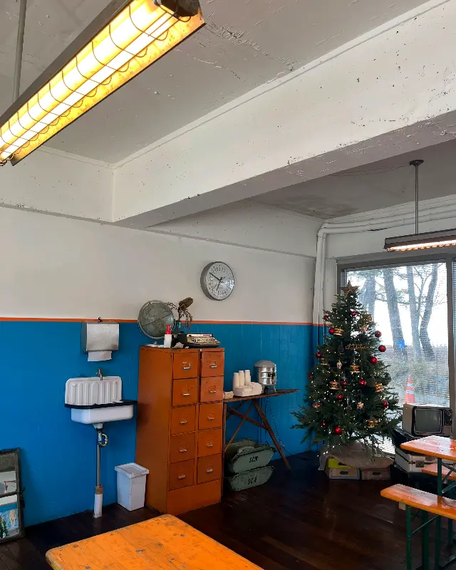 더풀 내부 장식