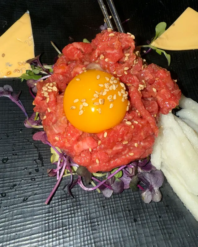 김치찌개 안에 들어있는 돼지고기