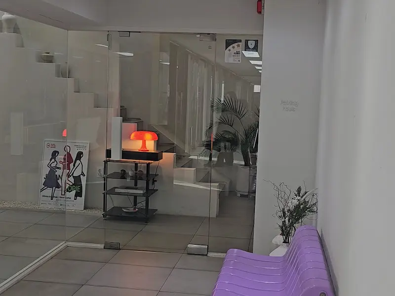 페어링하우스 입구