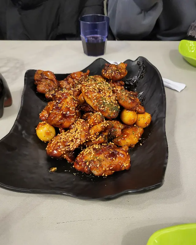 숯불 양념 치킨