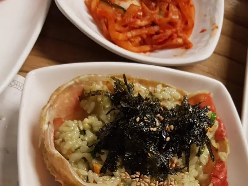 게딱지 볶음밥 근접샷