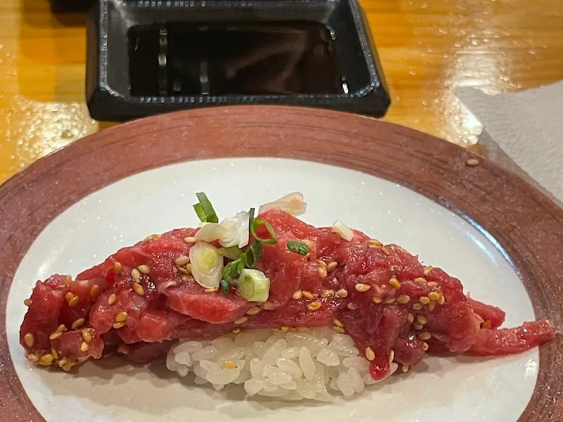 또 먹고 싶은 육회초밥