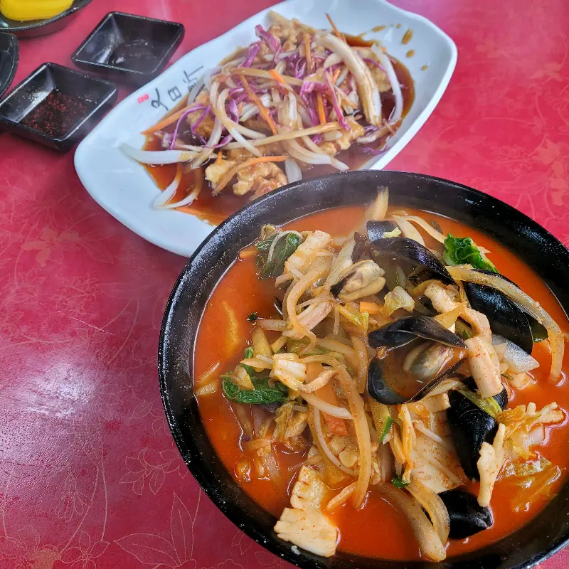 짬뽕과 탕수육의 콜라보