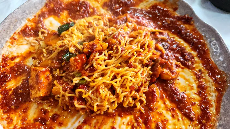 마무리는 역시 라면 사리