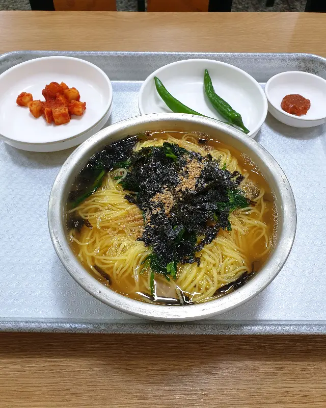 이화국수 잔치국수