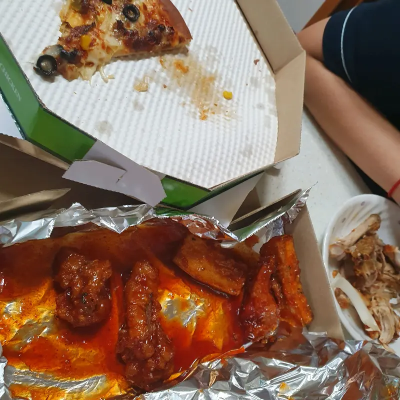 모두랑피자치킨 피자, 치킨 세트