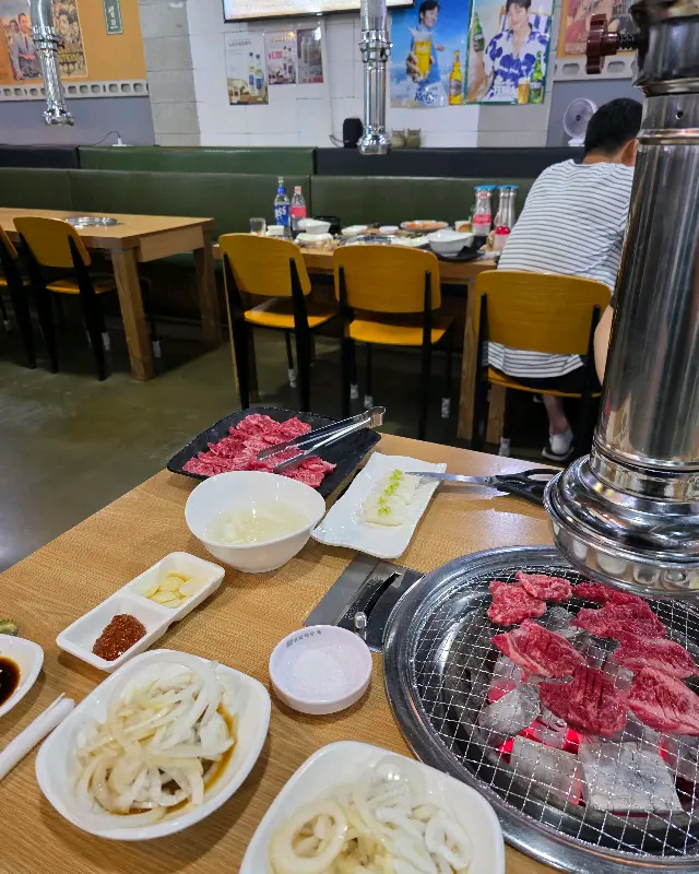 황제갈비살 한 상 차림