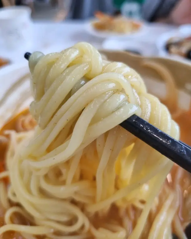 탱글탱글한 면발이 인상적인 간짜장