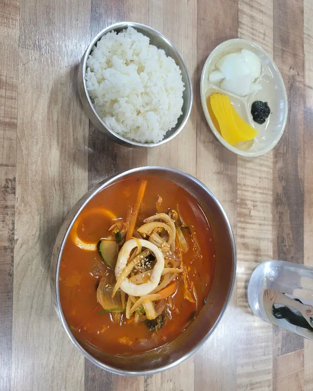 푸짐한 한상차림