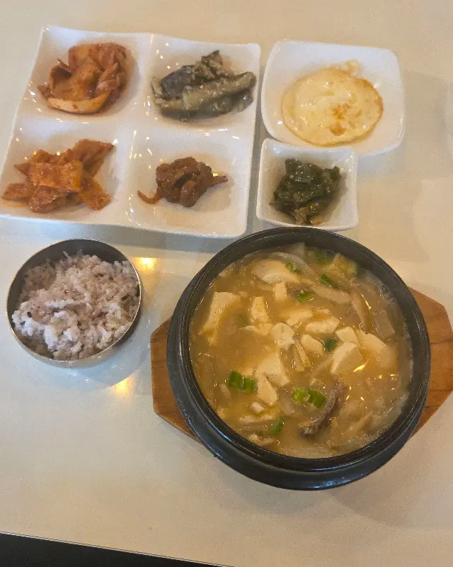 다채로운 밑반찬