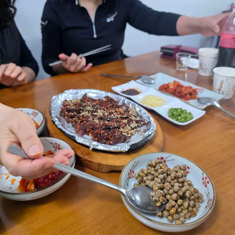 푸짐한 한 상 차림