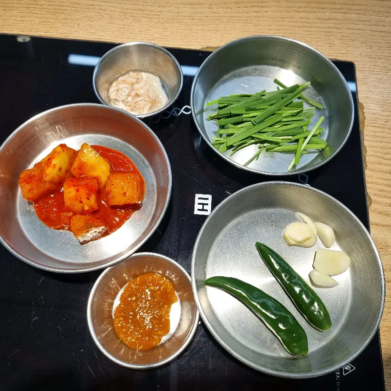 푸짐한 국밥 한 상