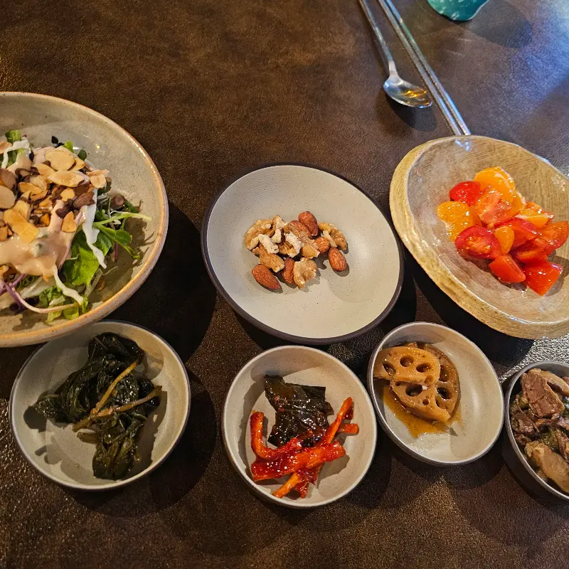 수우생고기 기본 상차림