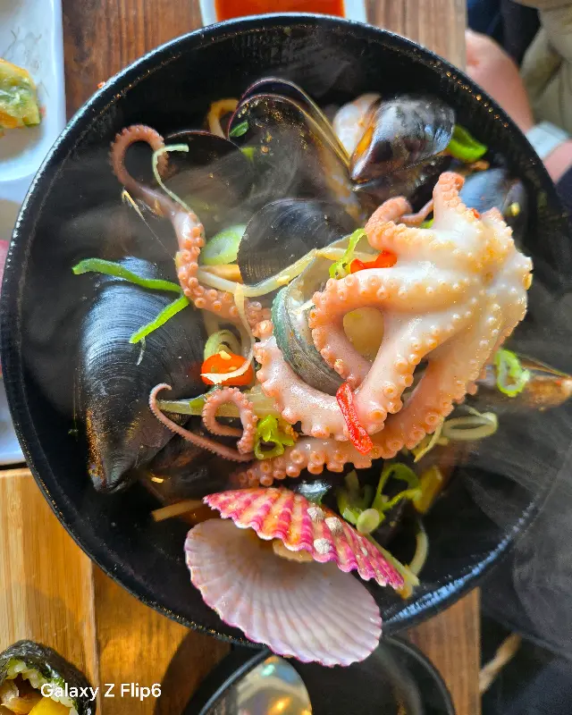 해산물이 듬뿍 들어간 해물라면