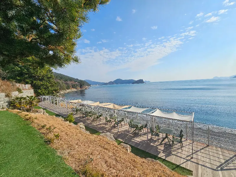 마소마레에서 바라본 바다