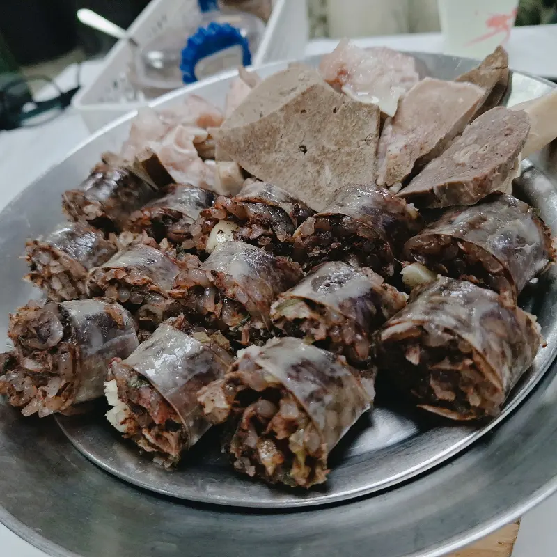 마늘순대 모듬 한 접시