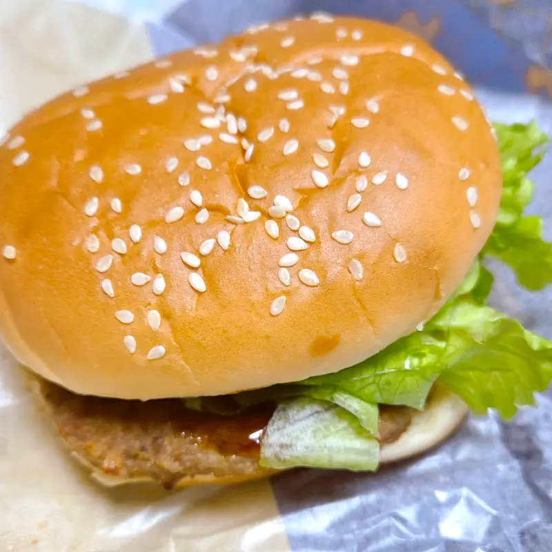 데리버거 근접샷