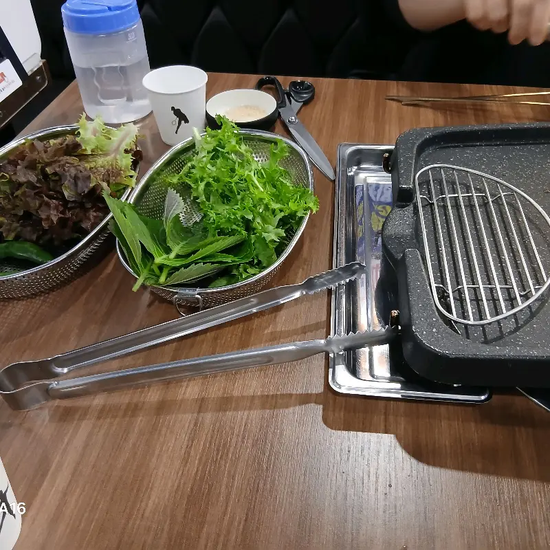 테이블 세팅 모습