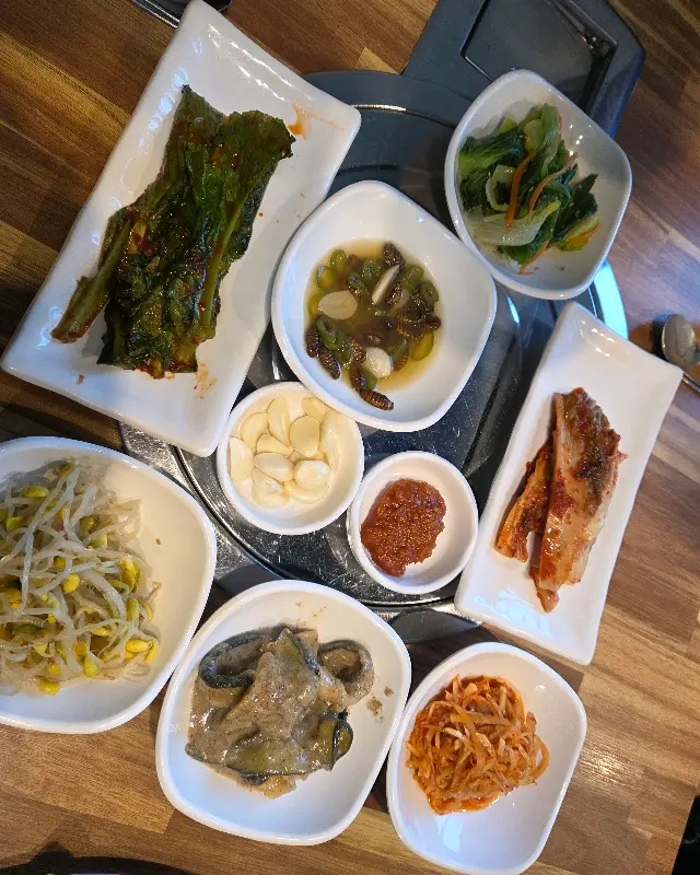 다채로운 밑반찬