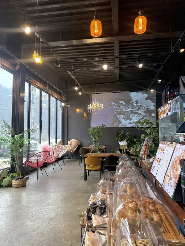 카페 내부 모습