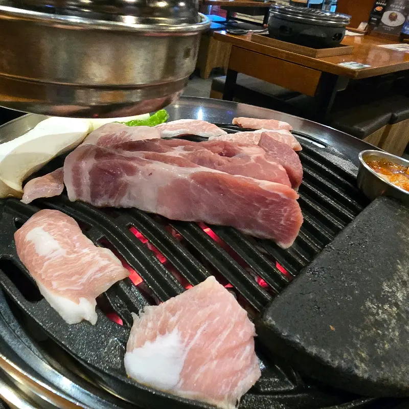 삼겹살과 구운 야채