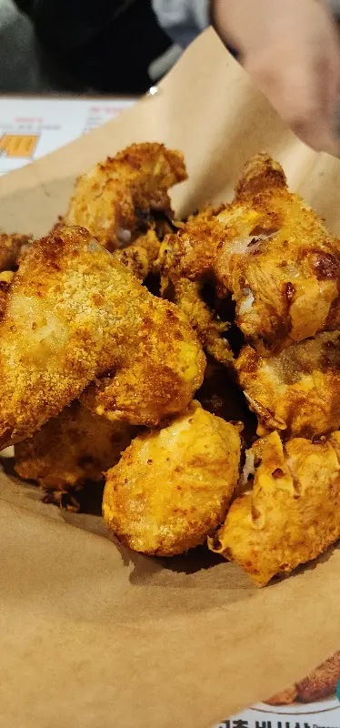 윤기가 흐르는 굽네 바삭오븐 치킨