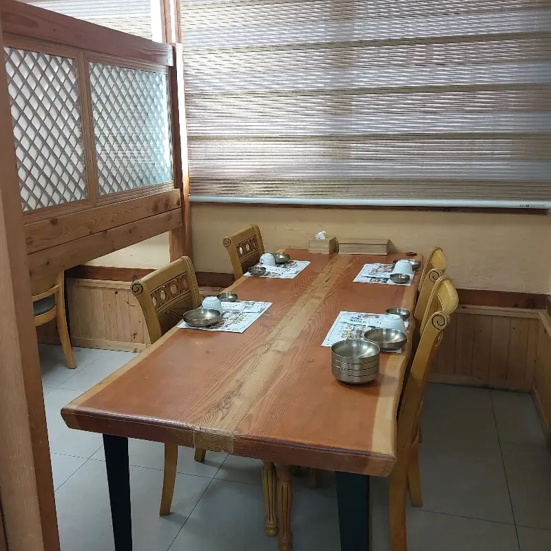 깔끔한 내부 인테리어