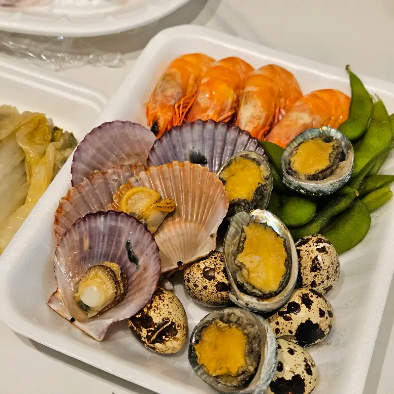 싱싱한 해산물 모듬