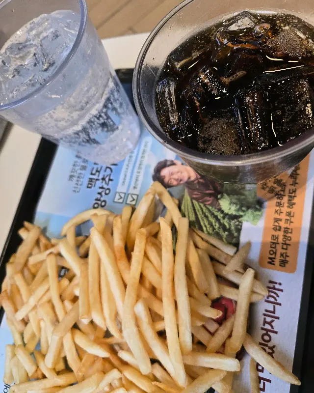 감자튀김과 콜라