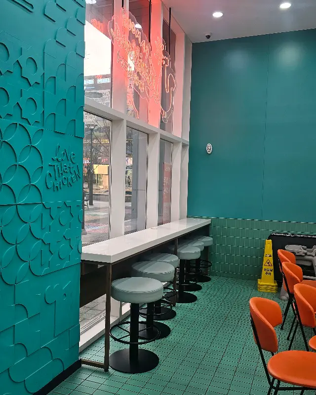 파파이스 매장 내부