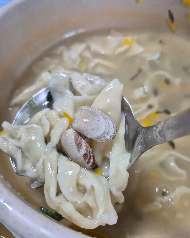 바지락 칼국수 면발