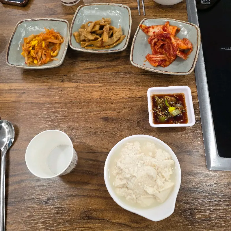 순두부와 반찬