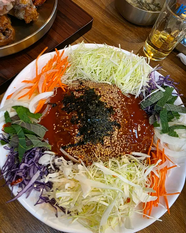 예가족발 내부 모습