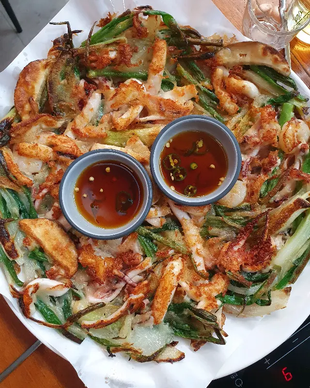 해물이 듬뿍 들어간 파전