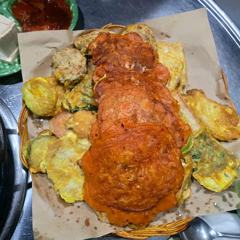 모듬전의 화려한 비주얼