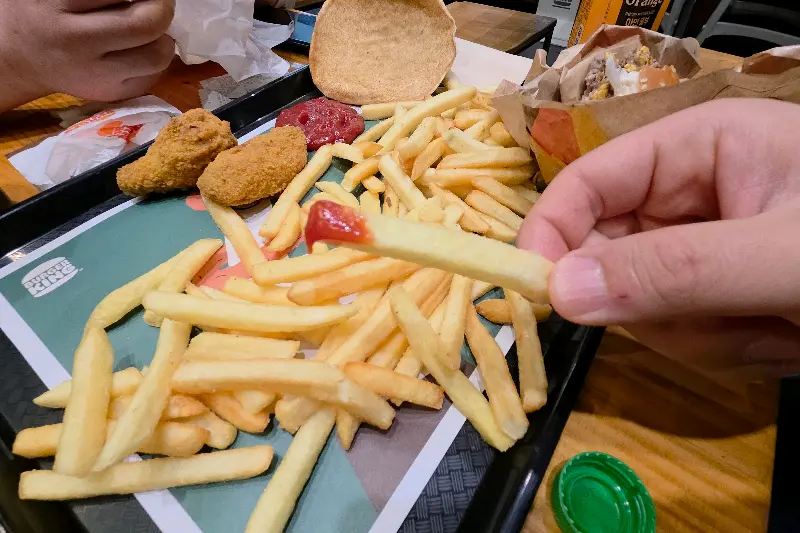 푸짐한 감자튀김