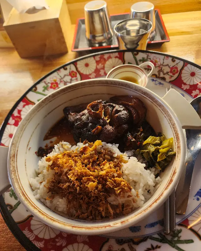 깔끔한 테이블 세팅