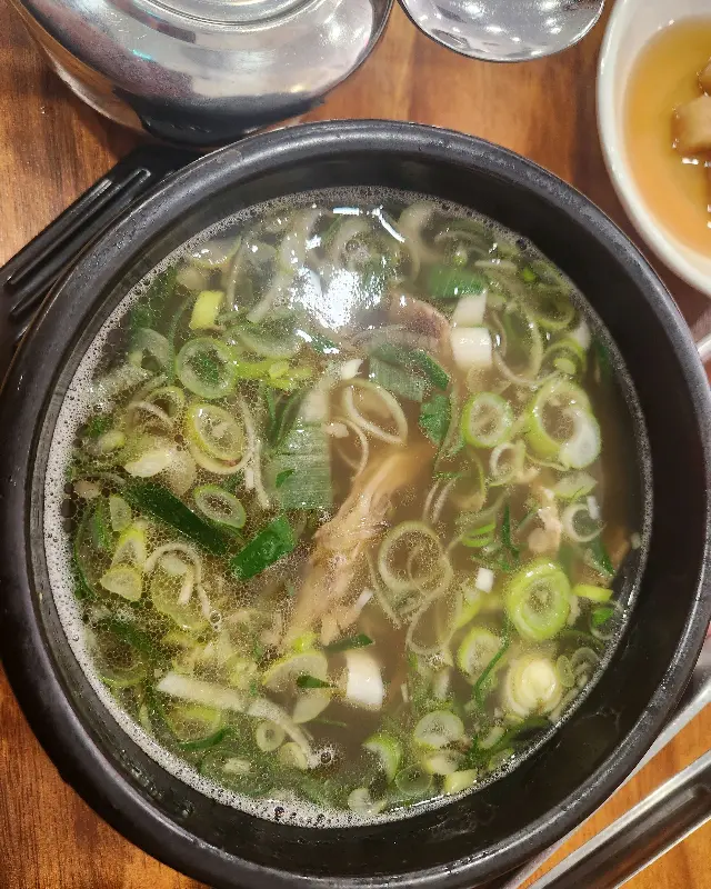 깔끔한 갈비탕