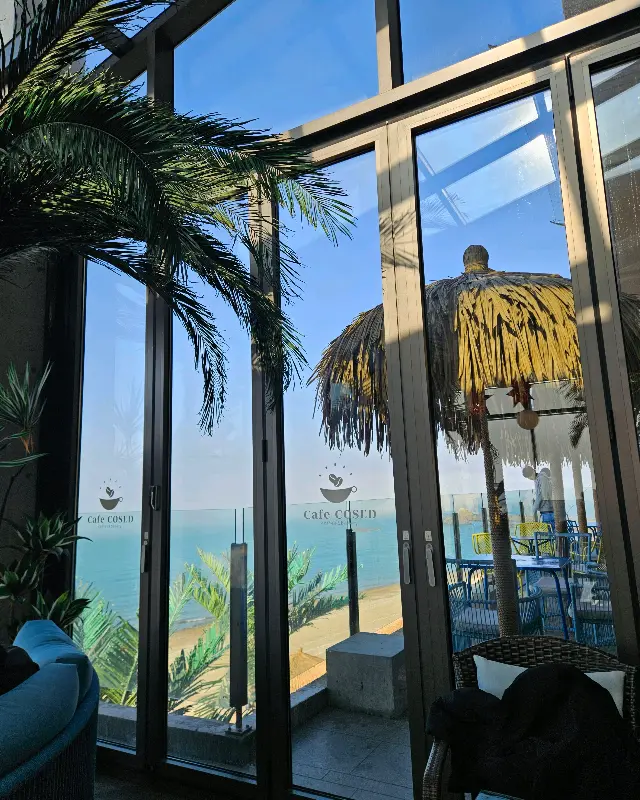 카페 내부 모습