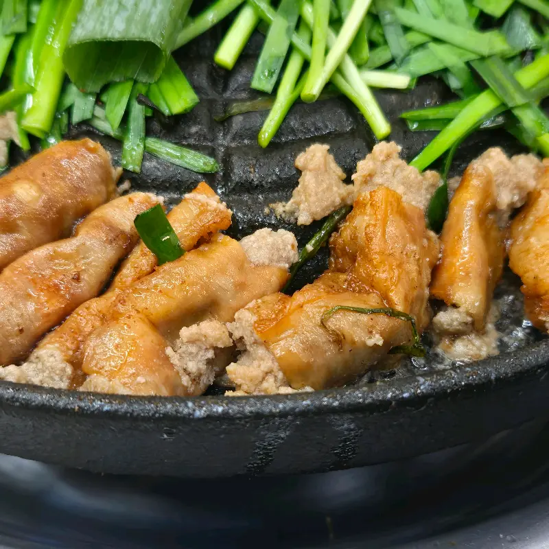 노릇하게 구워진 대창